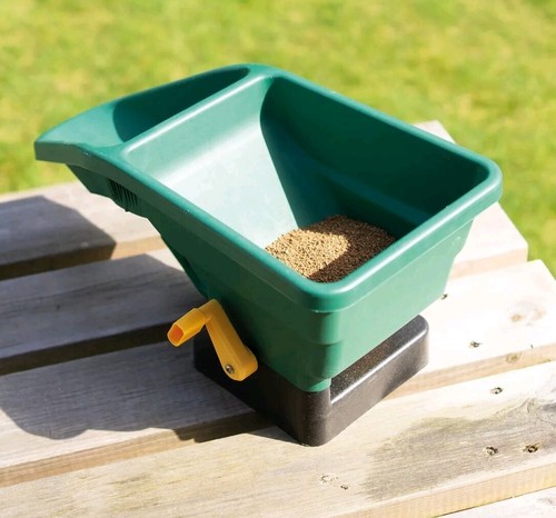 Weed feed seed spreader - weed,